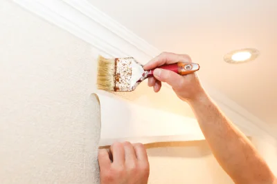 Pose de papier peint à Étoutteville — revêtements muraux et toiles de verre